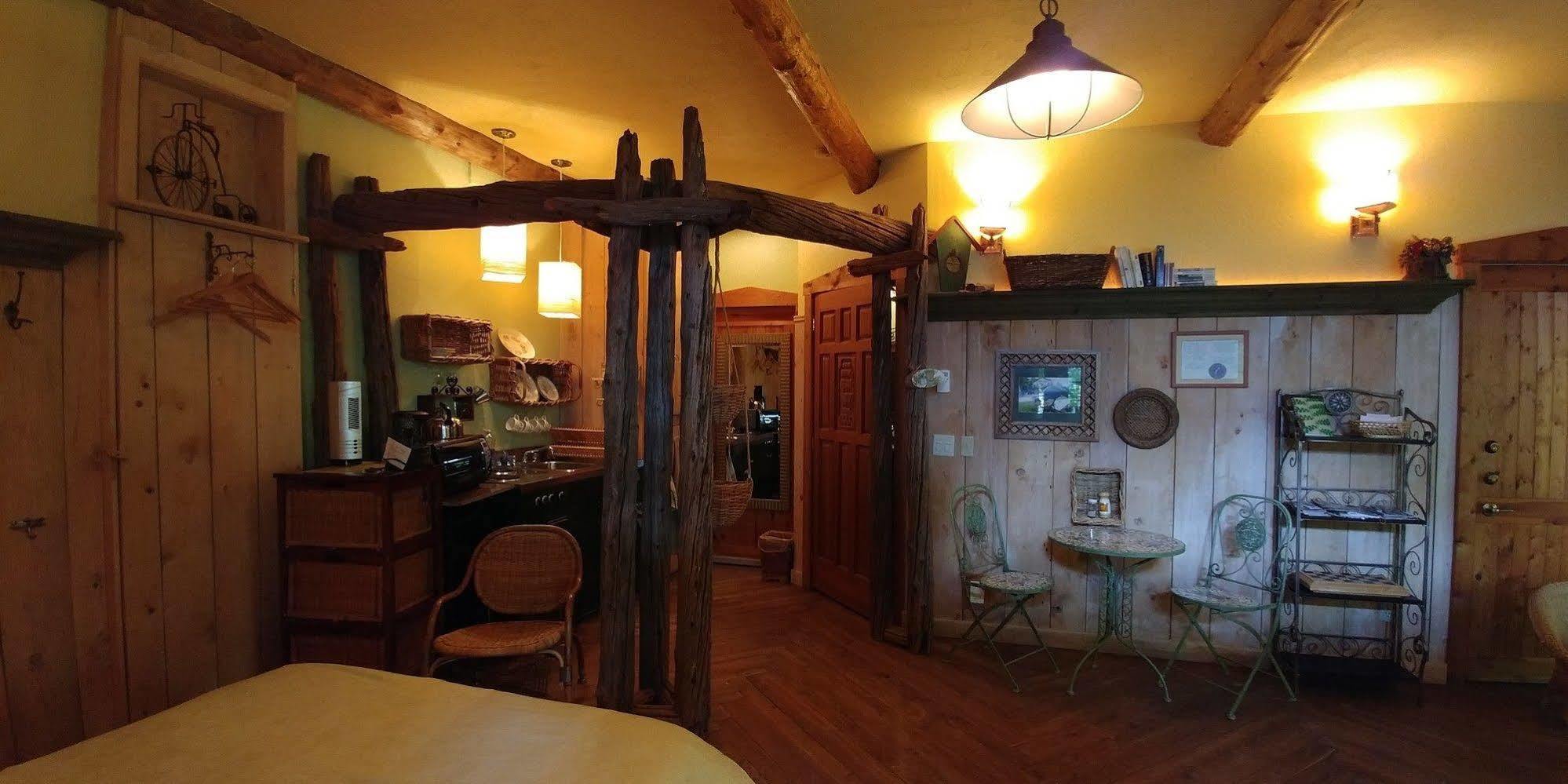 Jardins De L'Achillee Millefeuille Bed & Breakfast La Conception Exterior photo