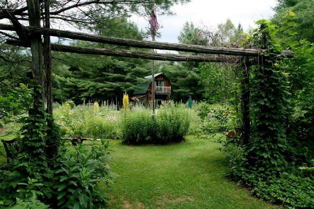 Jardins De L'Achillee Millefeuille Bed & Breakfast La Conception Exterior photo