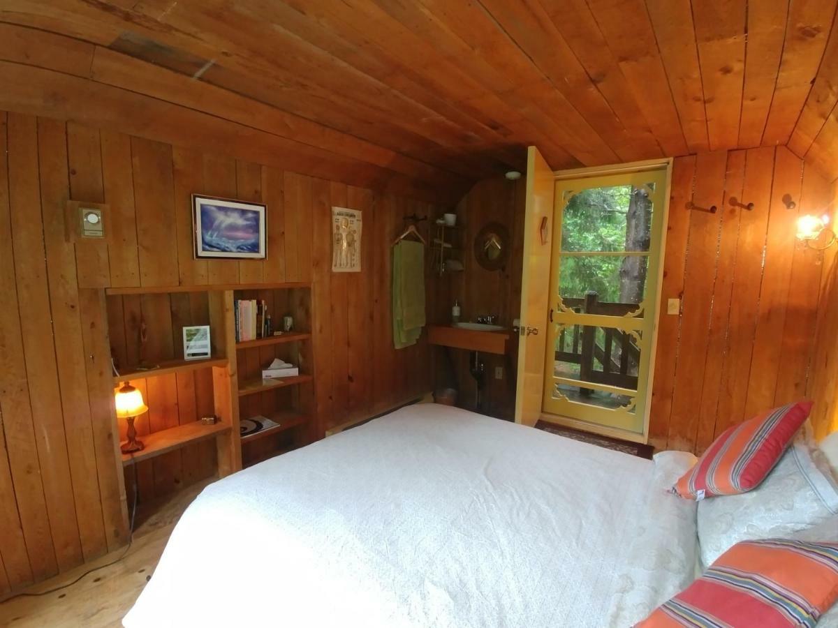 Jardins De L'Achillee Millefeuille Bed & Breakfast La Conception Exterior photo