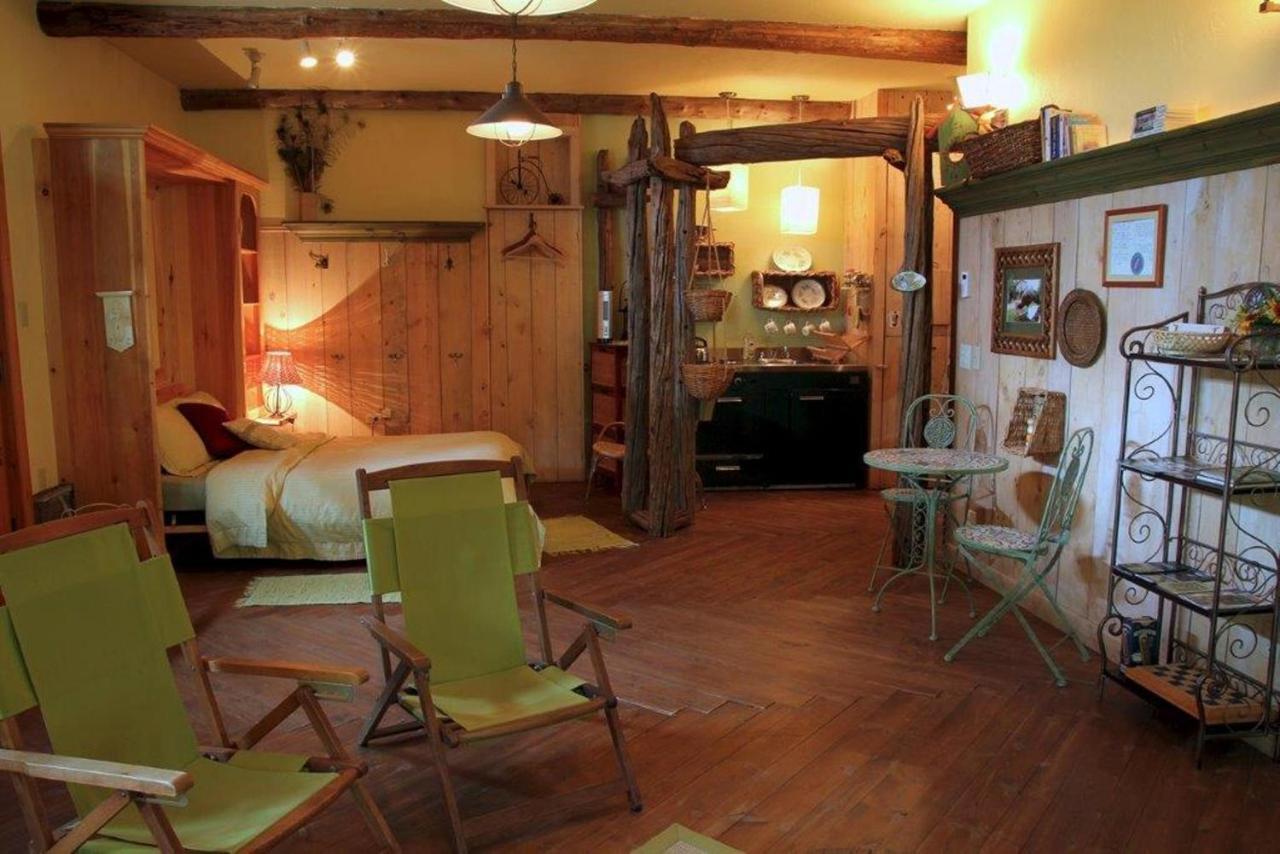 Jardins De L'Achillee Millefeuille Bed & Breakfast La Conception Room photo